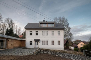 Stará škola - Alte Schule, Loučná